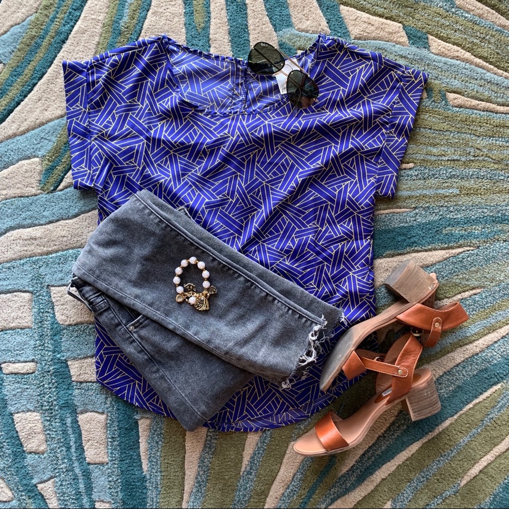 Nordstrom Jella Couture Flowy Shirt